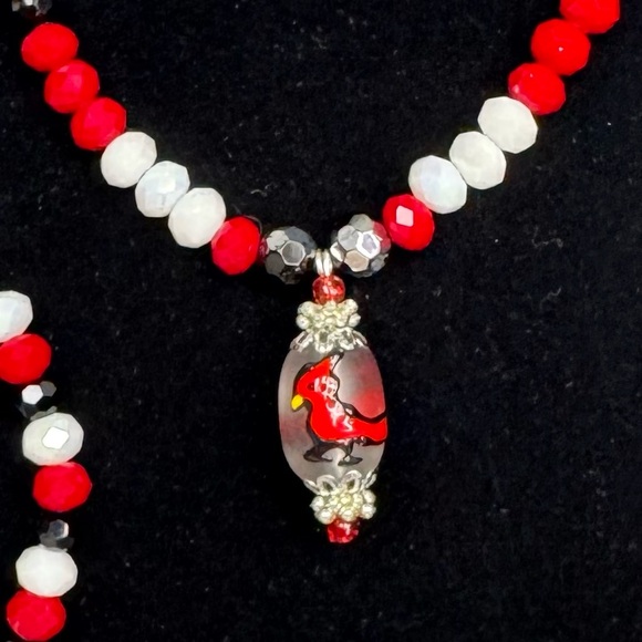 Cardinals Glass & Crystals Beaded Jewelry Set - Picture 5 of 7